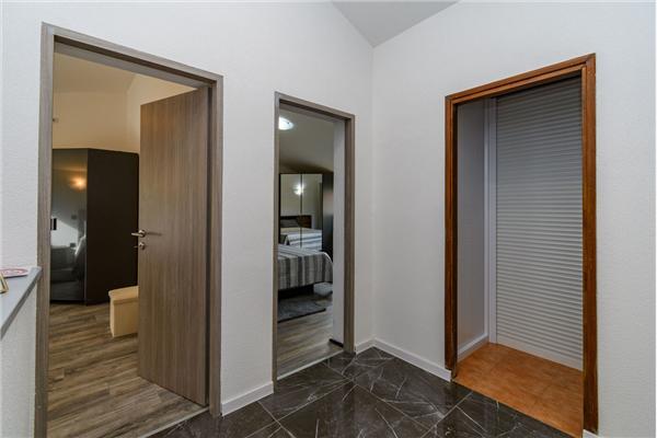 Apartment A1, for 5 persons