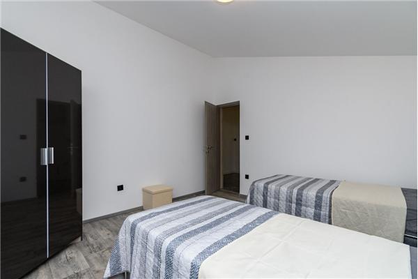 Apartment A1, for 5 persons