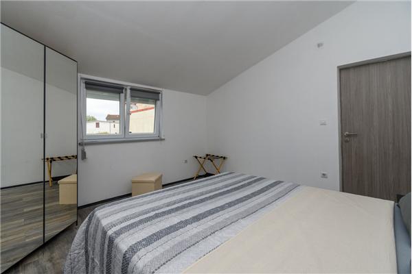 Apartment A1, for 5 persons