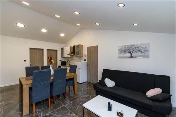 Apartment A1, for 5 persons