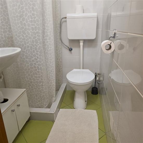 Room S1, for 2 persons