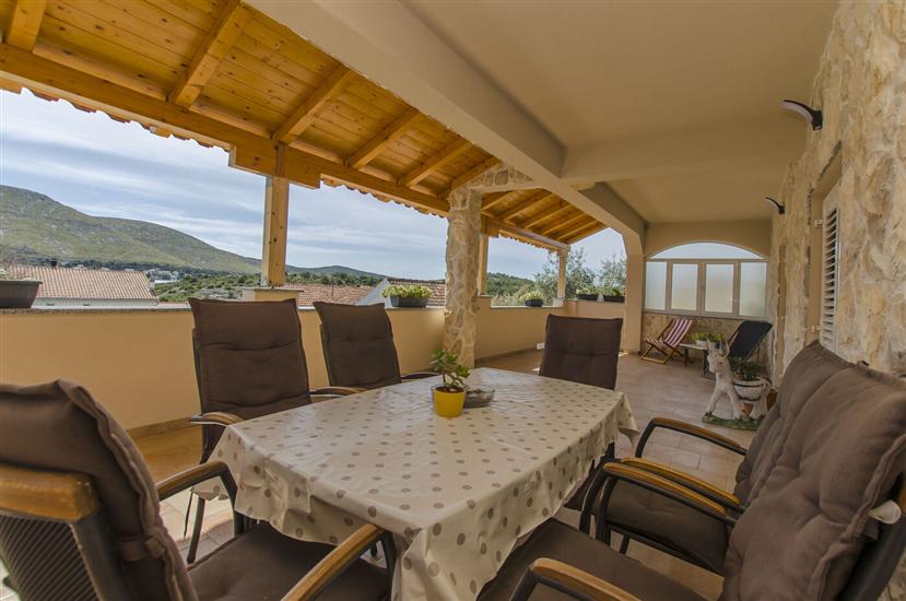 Apartment A1, for 6 persons