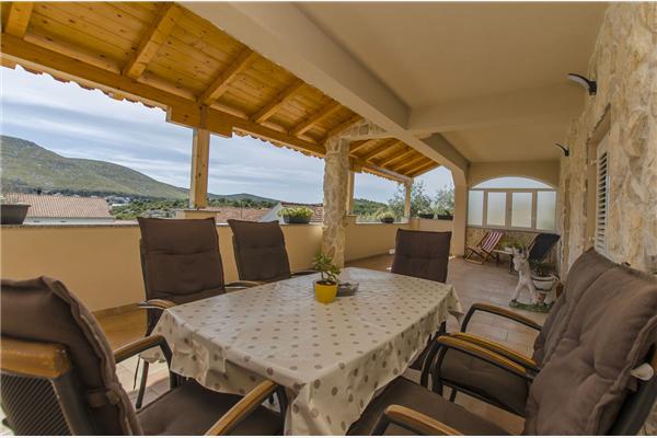 Apartment A1, for 6 persons