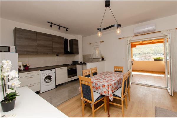 Apartment A1, for 6 persons