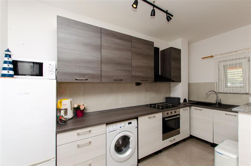 Apartment A1, for 6 persons