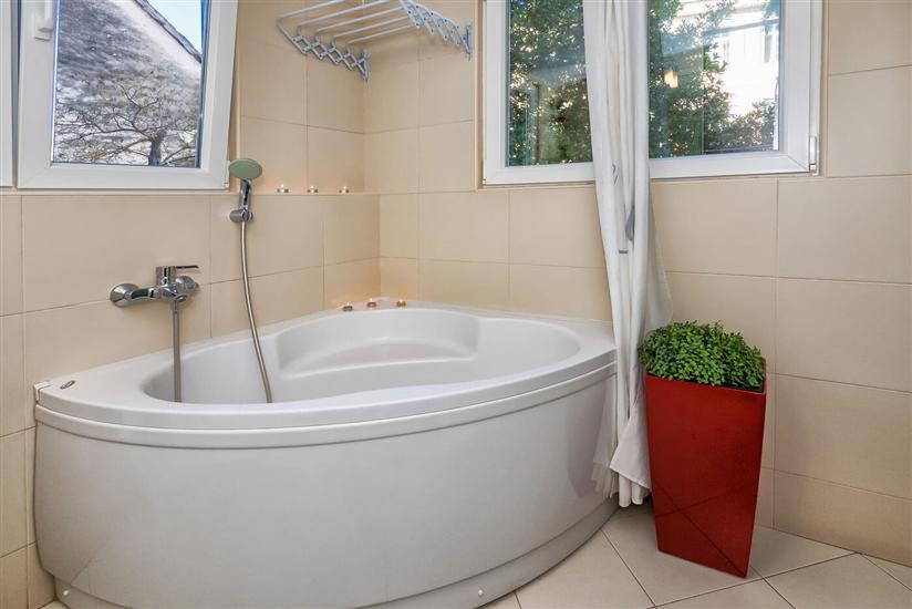 Apartment A1, for 3 persons