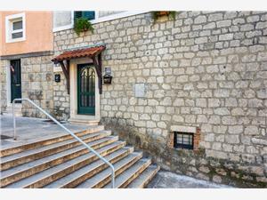 Apartment Split and Trogir riviera,BookXeniaFrom 129 €