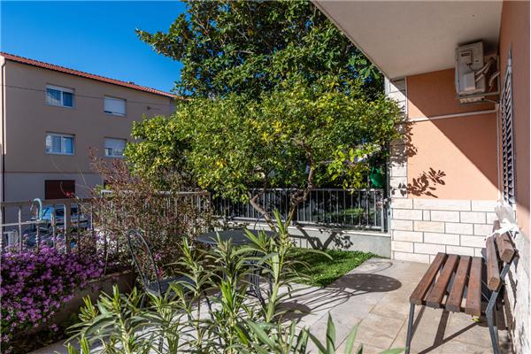 Apartment A1, for 3 persons