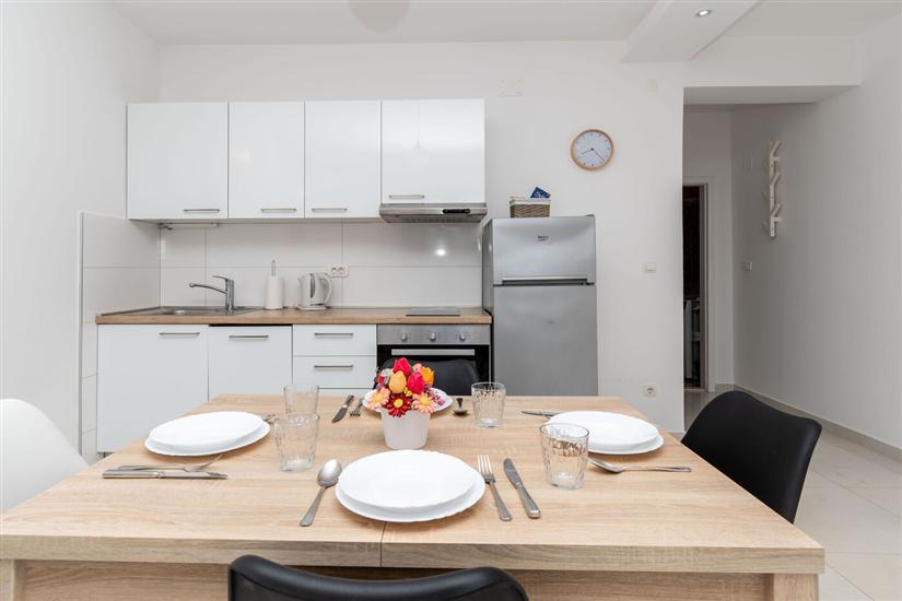 Apartment A2, for 3 persons