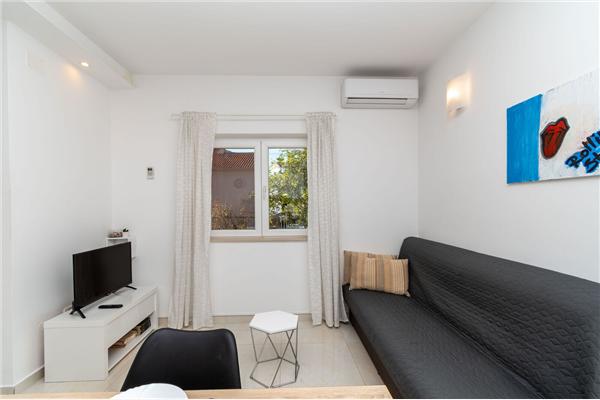 Apartment A2, for 3 persons