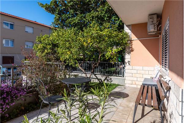 Apartment A2, for 3 persons