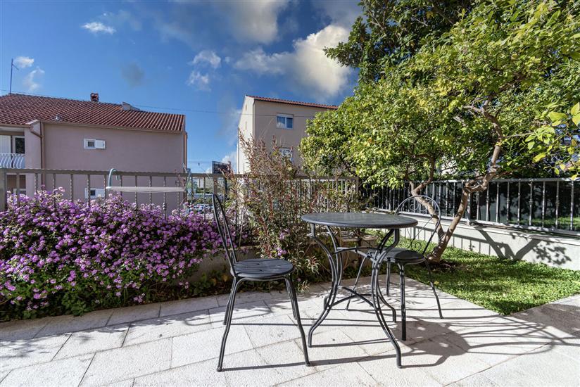 Apartment A2, for 3 persons