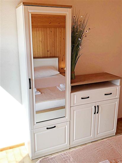 Apartment A1, for 5 persons