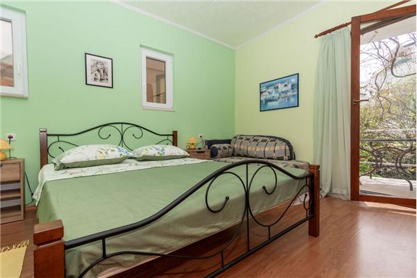 Apartment A2, for 4 persons