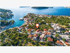 House Jakov Razanj, Size 127.00 m2, Accommodation with pool, Airline distance to the sea 150 m