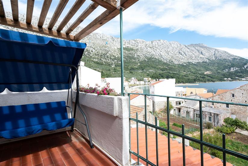 Apartment A1, for 5 persons