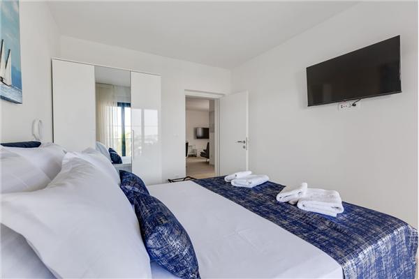 Apartment A1, for 5 persons