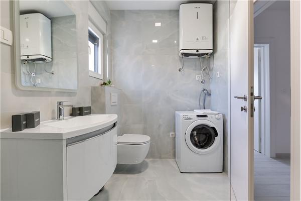 Apartment A1, for 5 persons