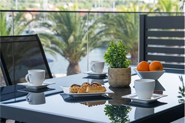 Apartment A1, for 5 persons