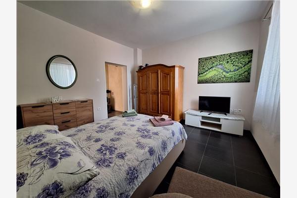 Apartman A2, za 3 osoba/e
