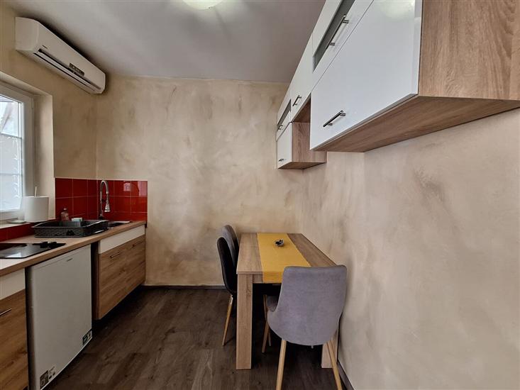 Apartman A2, za 3 osoba/e