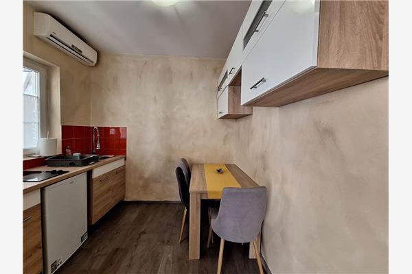 Apartman A2, za 3 osoba/e