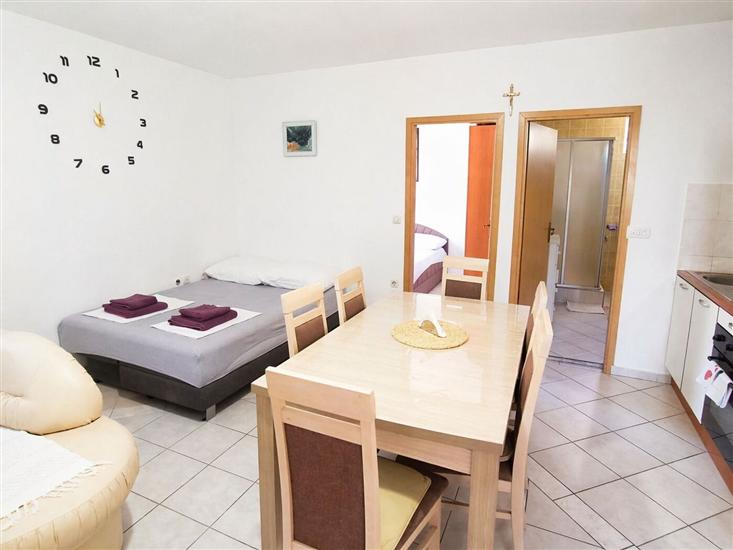 Apartment A1, for 4 persons