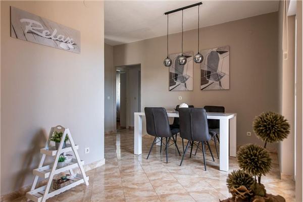 Apartment A2, for 5 persons
