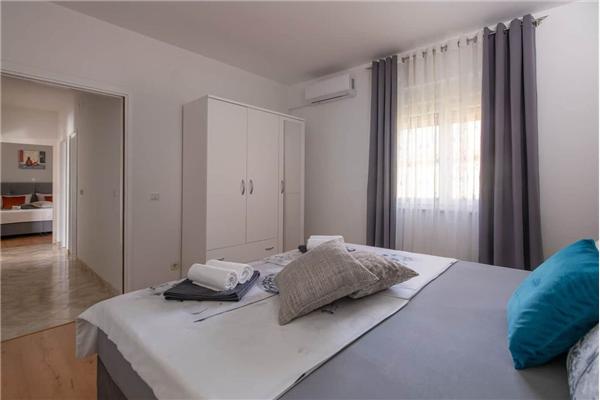 Apartment A2, for 5 persons