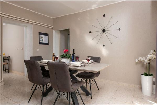 Apartment A1, for 5 persons