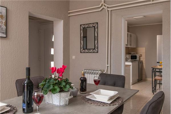 Apartment A1, for 5 persons