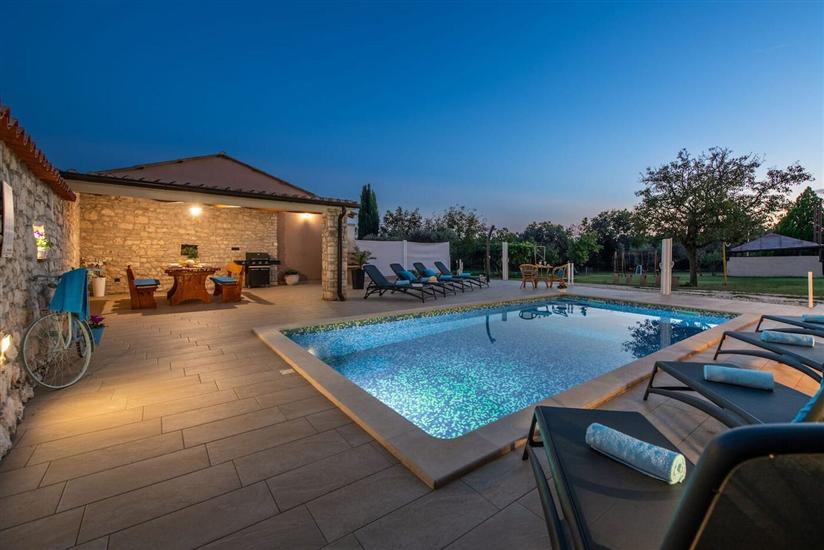 House Villa Lara