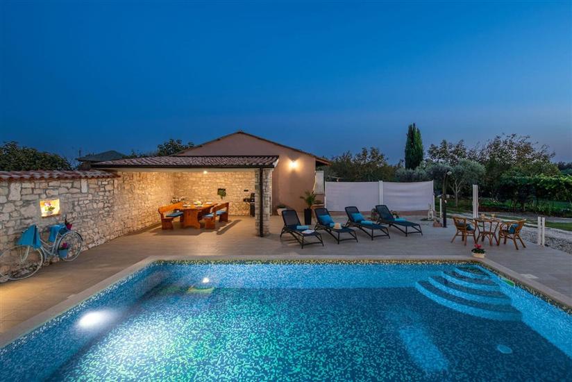 House Villa Lara