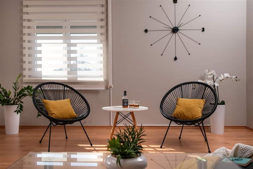 House K1, for 10 persons