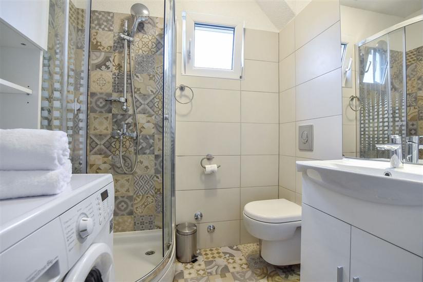 House K1, for 5 persons