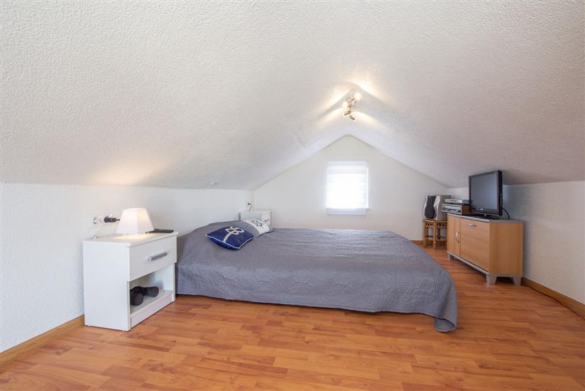 House K1, for 5 persons