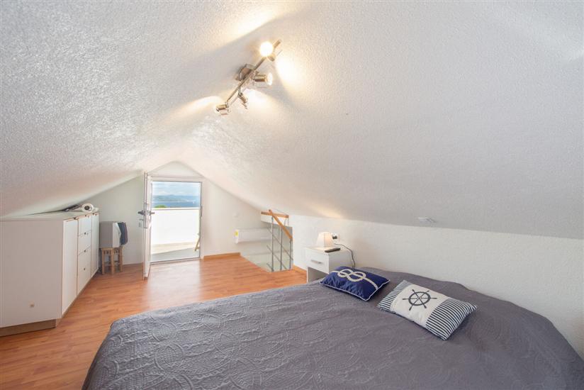 House K1, for 5 persons