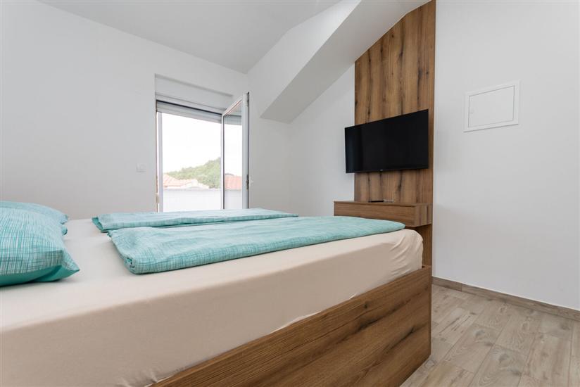 Apartment A1, for 6 persons