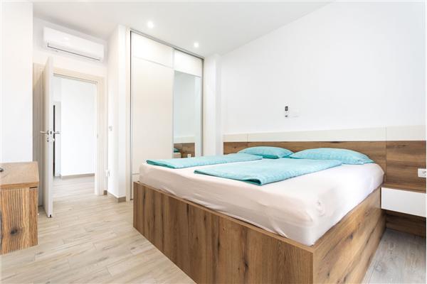 Apartment A1, for 6 persons