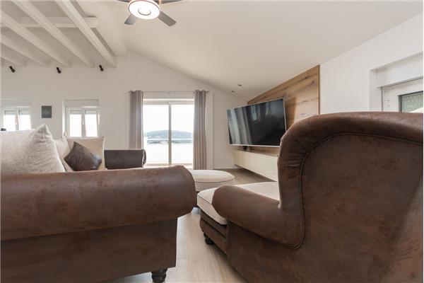 Apartment A1, for 6 persons