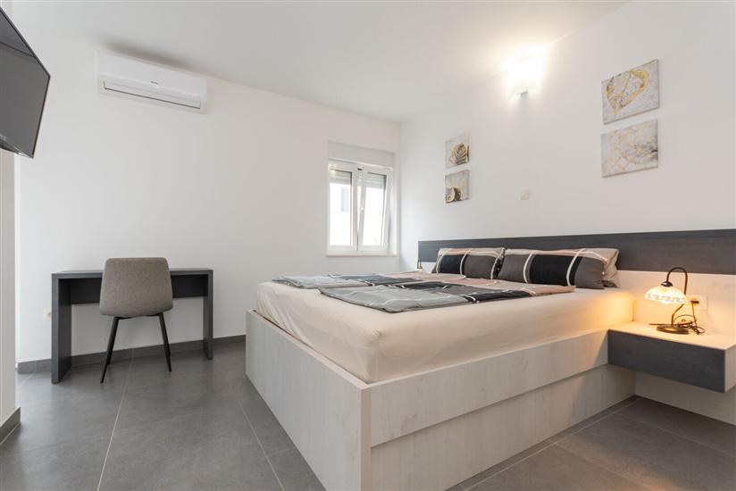 Apartment A2, for 6 persons