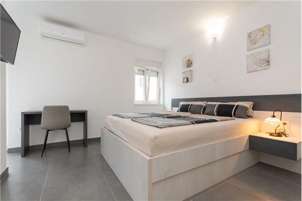 Apartment A2, for 6 persons