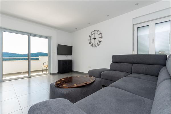 Apartment A2, for 6 persons