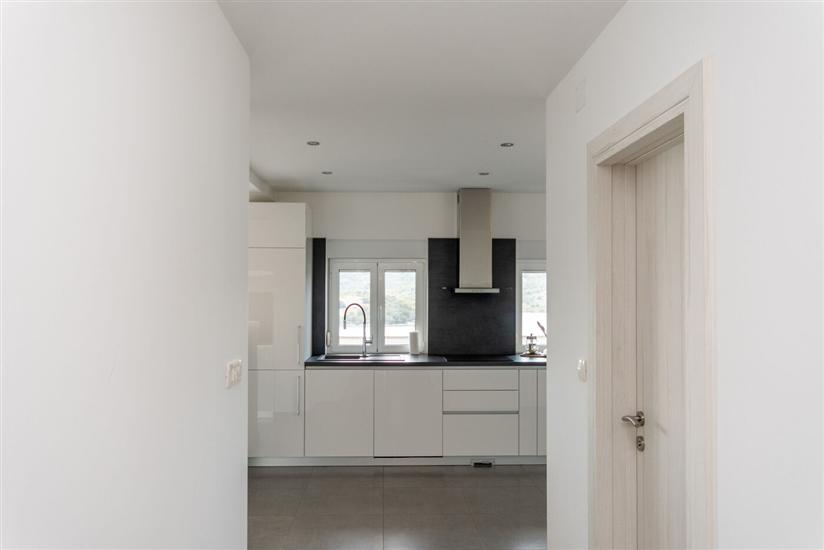 Apartment A2, for 6 persons