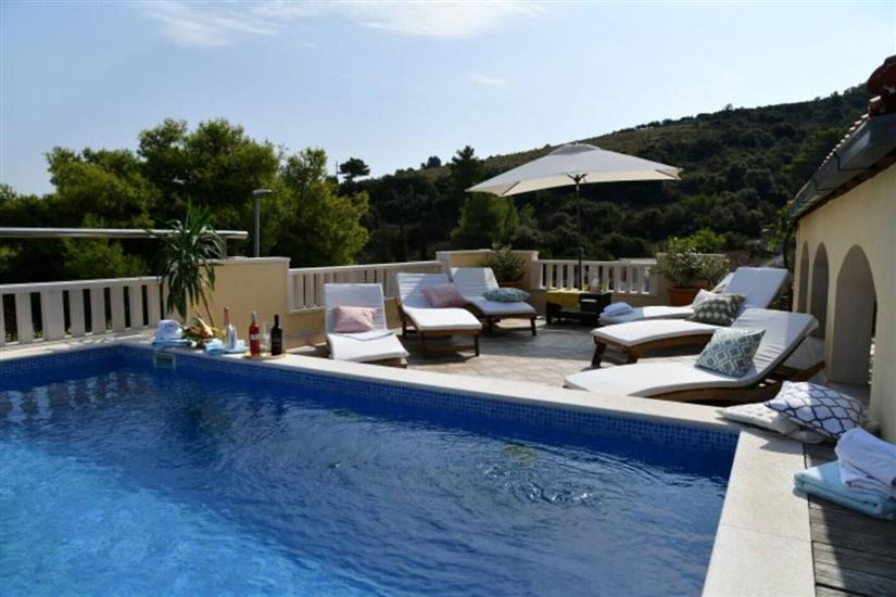 House Postira Horizon