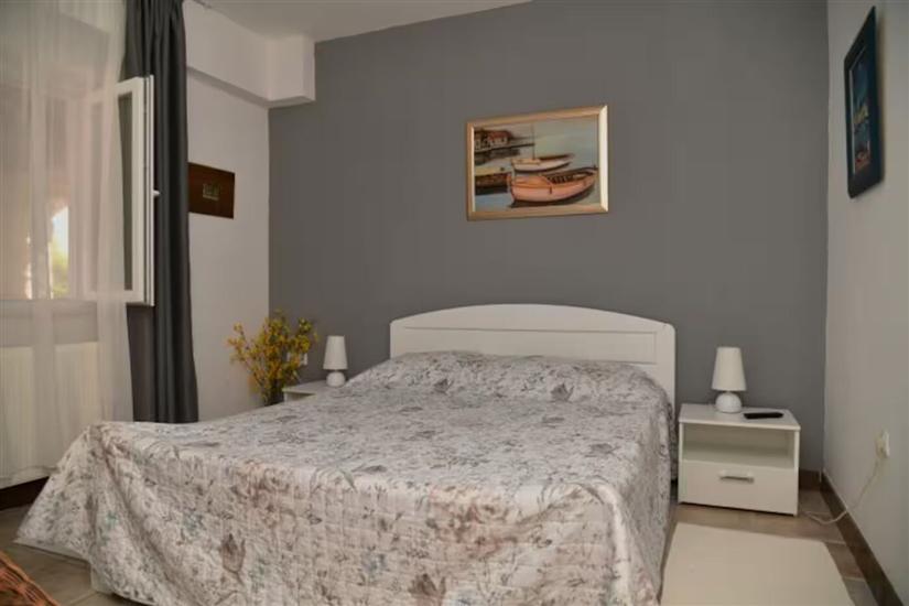 House K1, for 10 persons