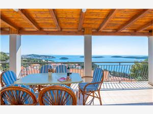 Apartments Nadi Hvar - island Hvar, Stone house, Size 125.00 m2, Airline distance to town centre 800 m