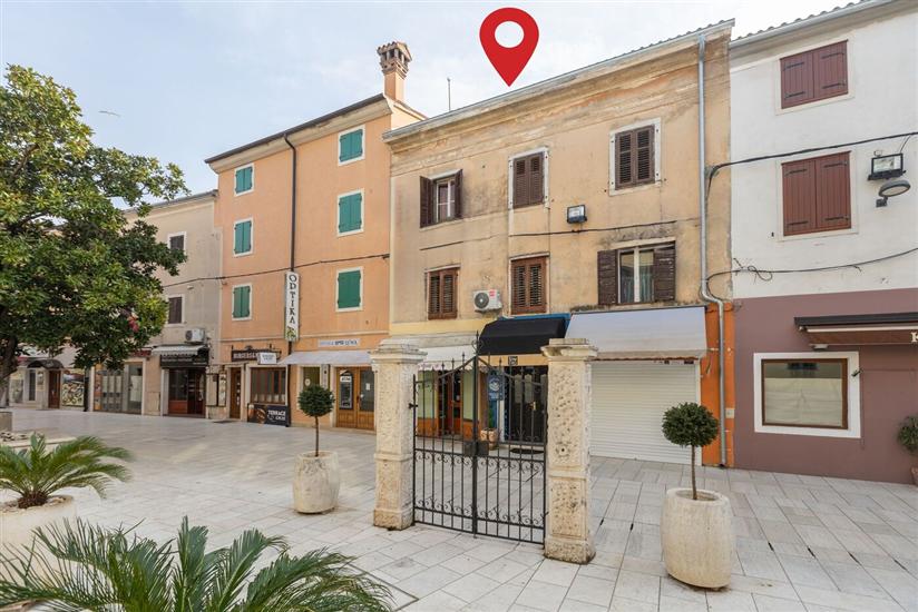 Apartment Seafront Mia