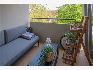 Apartmaj Zoya Delmar Pula, Kvadratura 80,00 m2