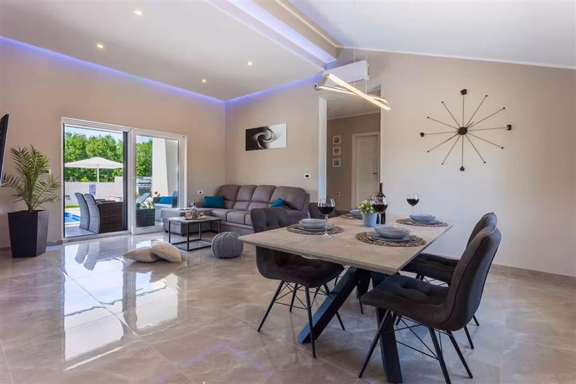 House K1, for 6 persons